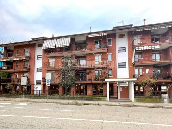 locale commerciale in vendita a Settimo Torinese