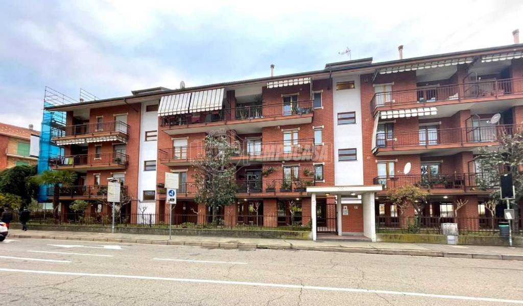 locale commerciale in vendita a Settimo Torinese
