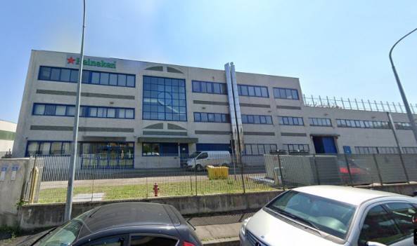 locale commerciale in vendita a Settimo Torinese