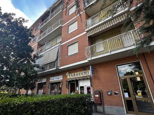 negozio in vendita a Settimo Torinese
