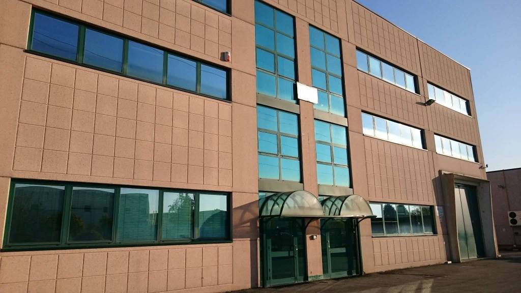 capannone in vendita a Settimo Torinese