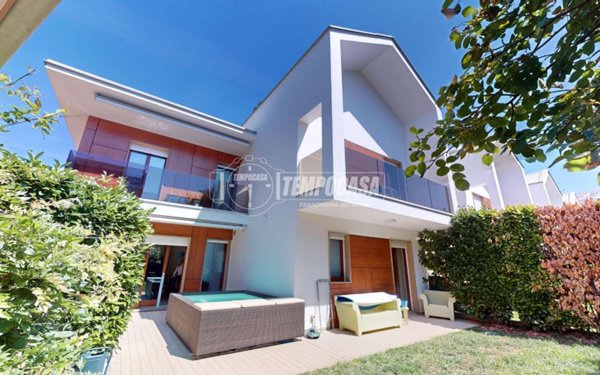 casa indipendente in vendita a Settimo Torinese