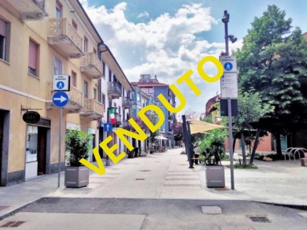 negozio in vendita a Settimo Torinese