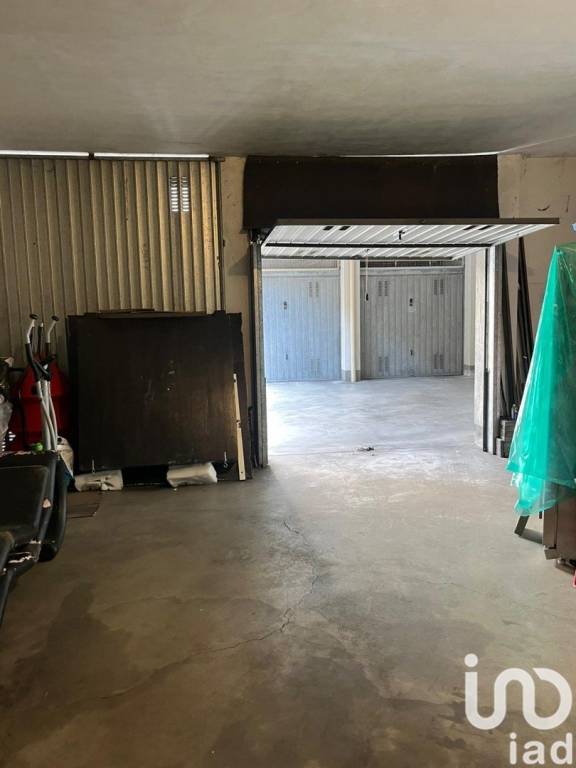 locale di sgombero in vendita a Settimo Torinese