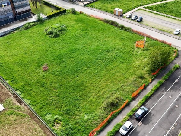 terreno edificabile in vendita a Settimo Torinese