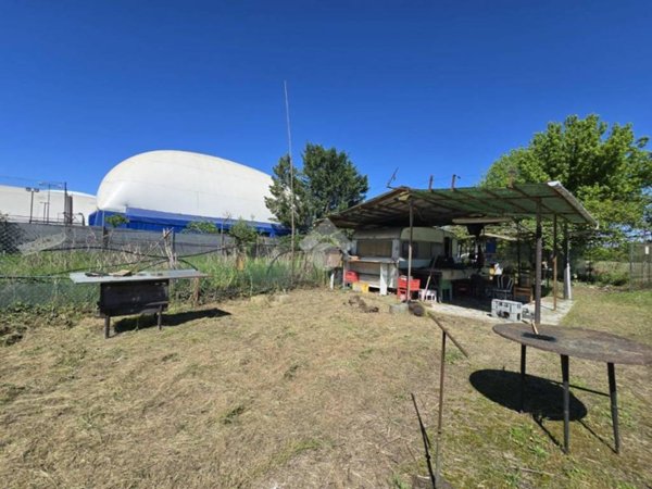 terreno agricolo in vendita a Settimo Torinese in zona Mezzi Po