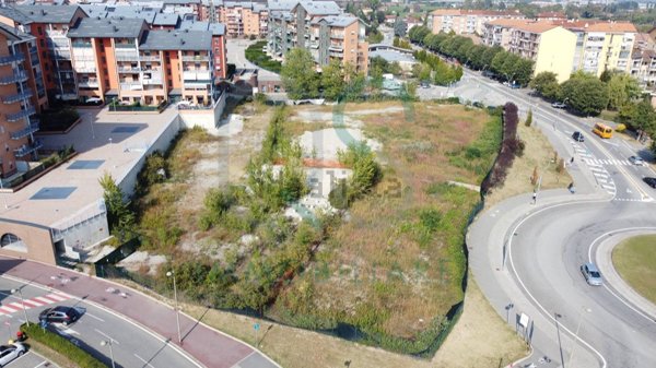 terreno edificabile in vendita a Settimo Torinese