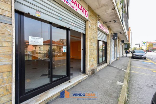 negozio in vendita a Settimo Torinese