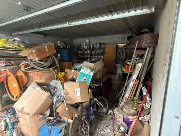 locale di sgombero in vendita a Settimo Torinese