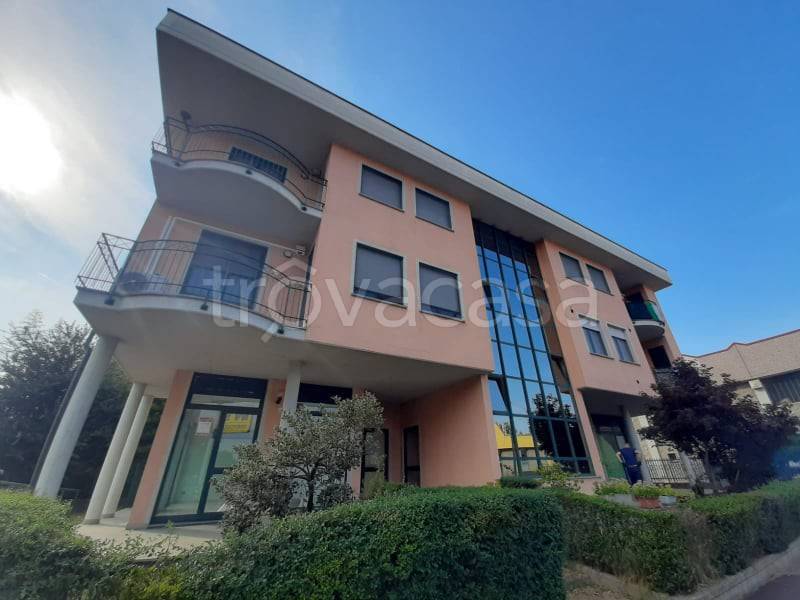 negozio in vendita a Settimo Torinese