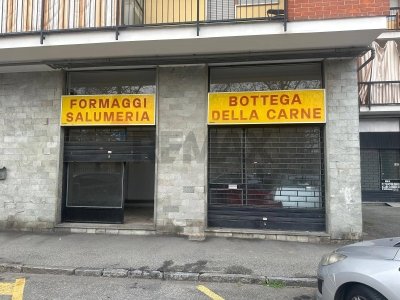 negozio in vendita a Settimo Torinese