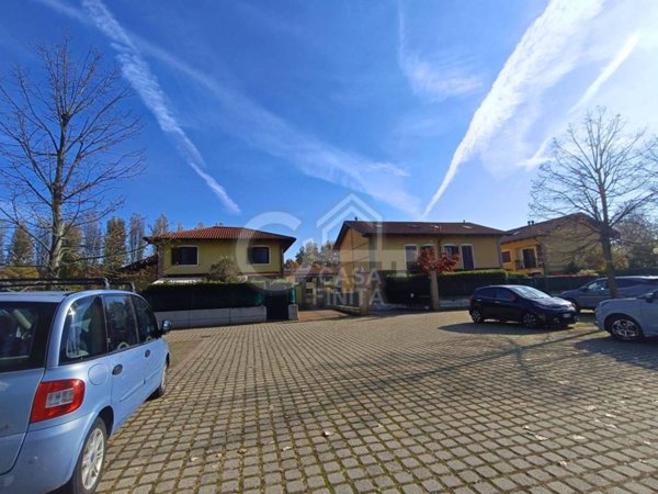 casa indipendente in vendita a Settimo Torinese in zona Olimpia