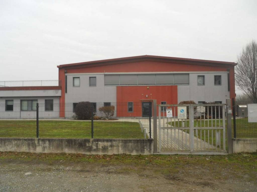 capannone in vendita a Settimo Torinese