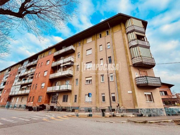 appartamento in vendita a Settimo Torinese in zona Le Villette