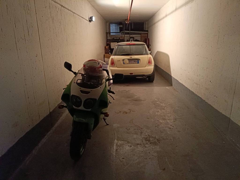 locale di sgombero in vendita a Settimo Torinese