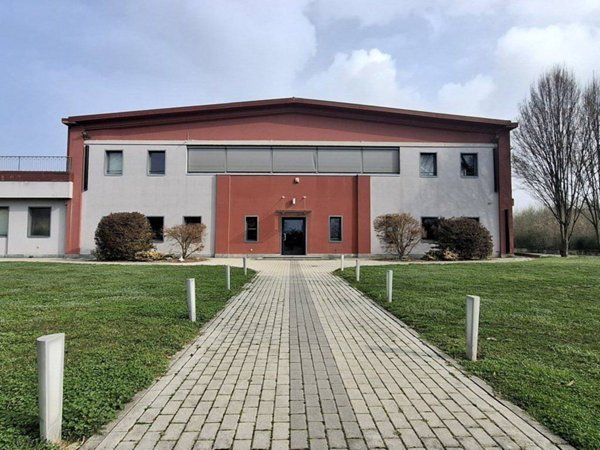 capannone in vendita a Settimo Torinese