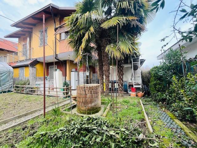 casa indipendente in vendita a Settimo Torinese in zona Olimpia