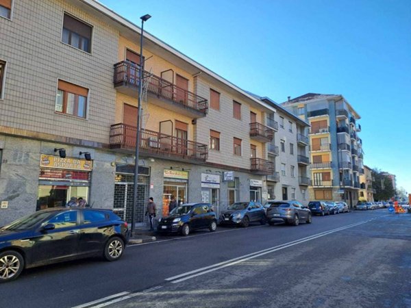 negozio in vendita a Settimo Torinese