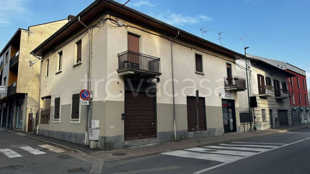 locale commerciale in vendita a Settimo Torinese