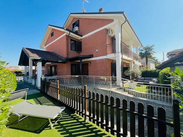 casa indipendente in vendita a Settimo Torinese