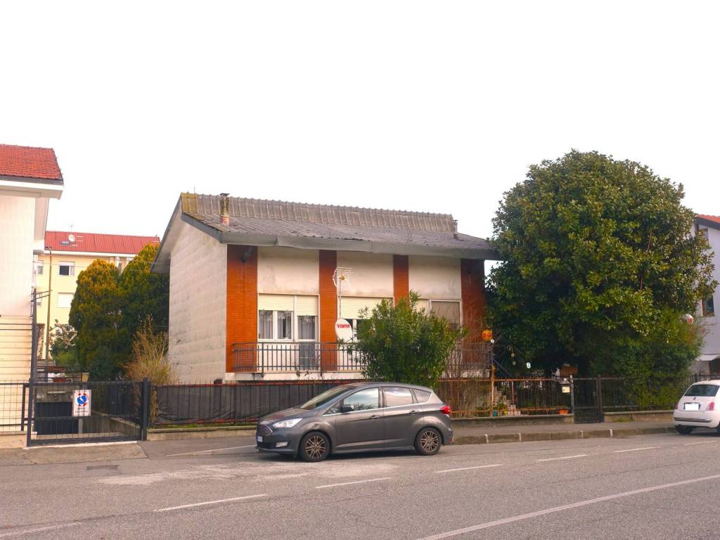 casa indipendente in vendita a Settimo Torinese