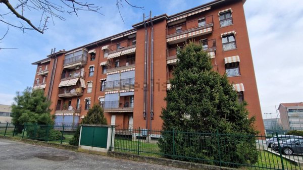 appartamento in vendita a Settimo Torinese in zona Le Villette