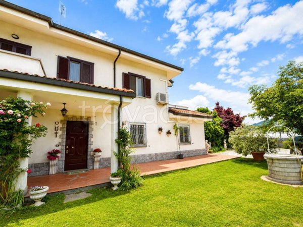 casa indipendente in vendita a Settimo Torinese in zona Borgata Paradiso