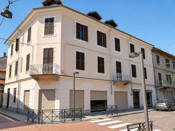negozio in vendita a Settimo Torinese