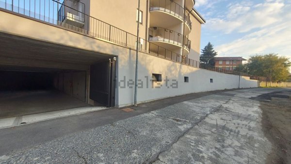 locale di sgombero in vendita a Settimo Torinese