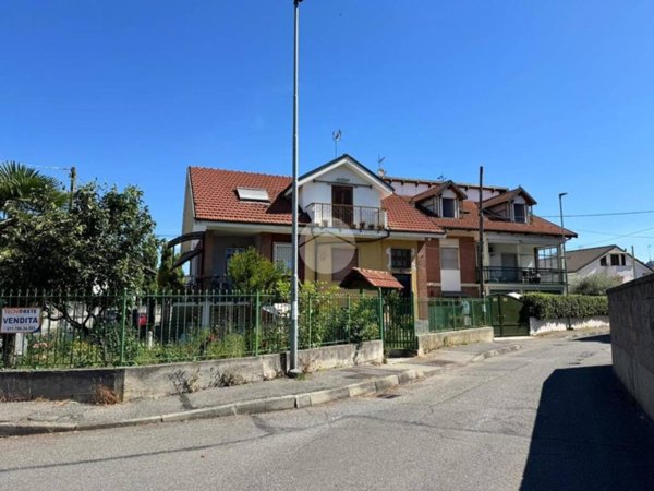 appartamento in vendita a Settimo Torinese in zona Le Villette