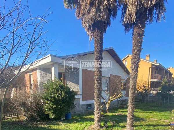 casa indipendente in vendita a Settimo Torinese in zona Le Villette