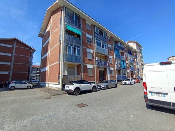 appartamento in vendita a Settimo Torinese in zona Le Villette