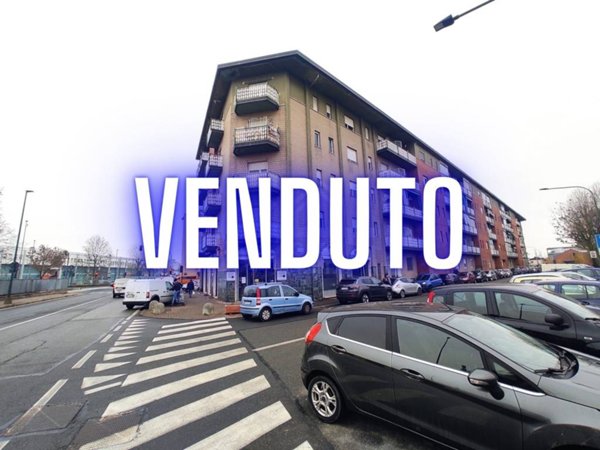 intera palazzina in vendita a Settimo Torinese in zona Le Villette