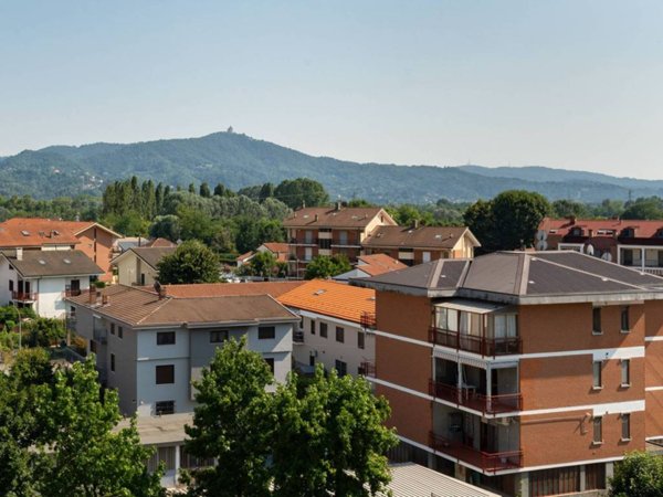 appartamento in vendita a Settimo Torinese in zona Le Villette