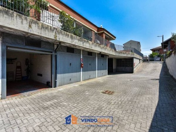 negozio in vendita a Settimo Torinese in zona Le Villette