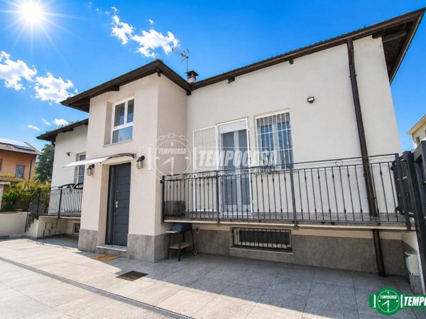 casa indipendente in vendita a Settimo Torinese in zona Le Villette