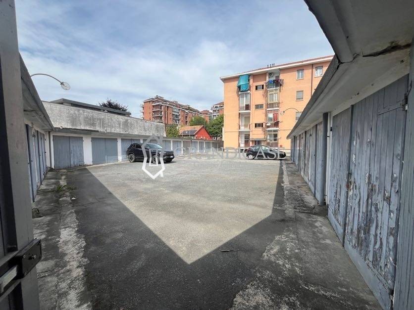 casa indipendente in vendita a Settimo Torinese in zona Le Villette