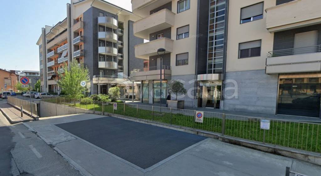 box auto in vendita a Settimo Torinese in zona Le Villette
