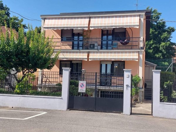 appartamento in vendita a Settimo Torinese in zona Le Villette