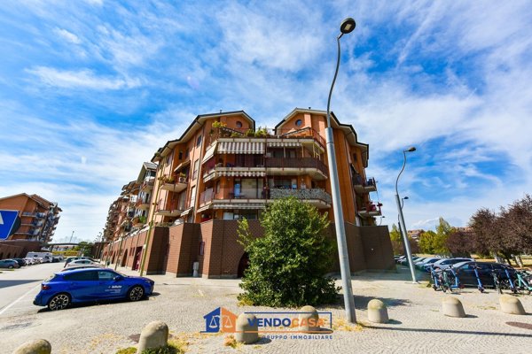 appartamento in vendita a Settimo Torinese in zona Le Villette
