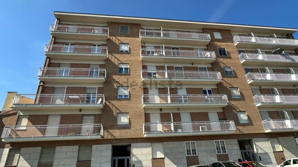 appartamento in vendita a Settimo Torinese in zona Le Villette