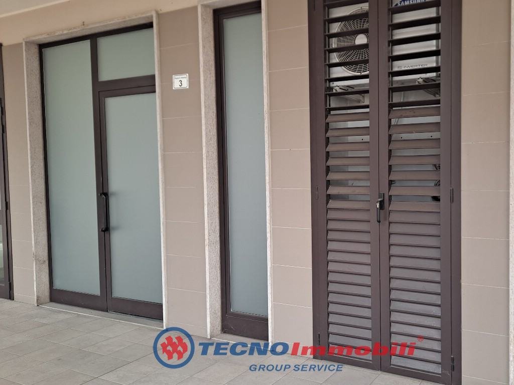 locale commerciale in vendita a Settimo Torinese