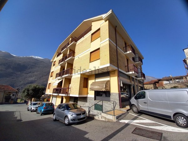 appartamento in vendita a Settimo Vittone