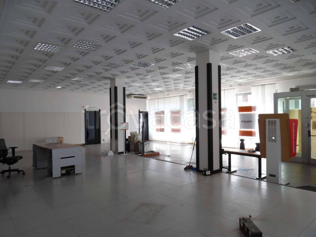 negozio in vendita a Settimo Vittone