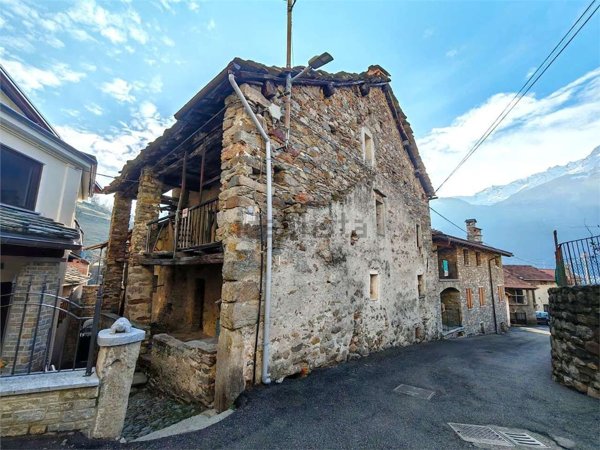 quadrivano in vendita a Settimo Vittone in zona Cesnola