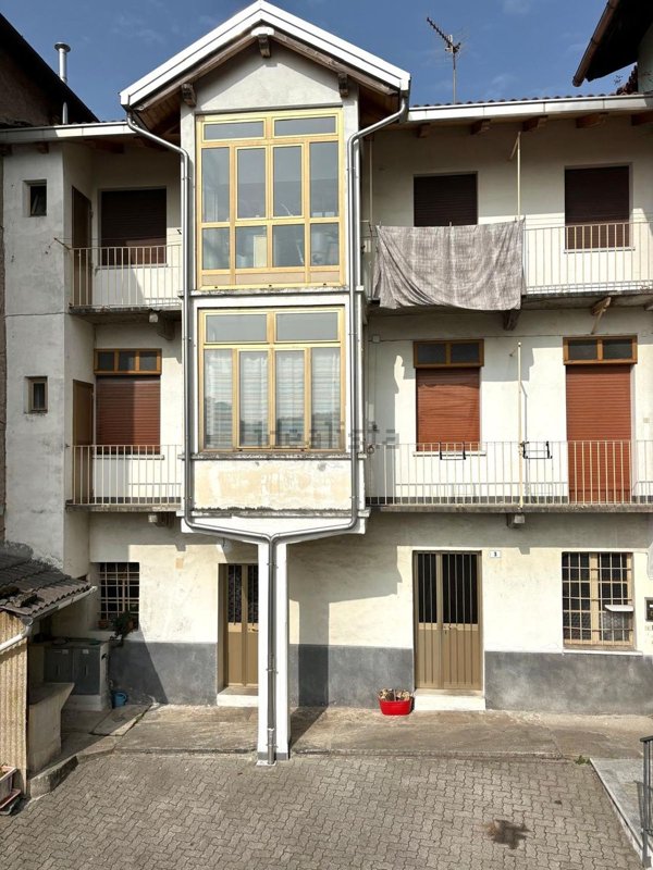 casa indipendente in vendita a Settimo Vittone