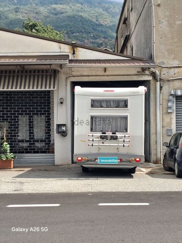 locale di sgombero in vendita a Settimo Vittone