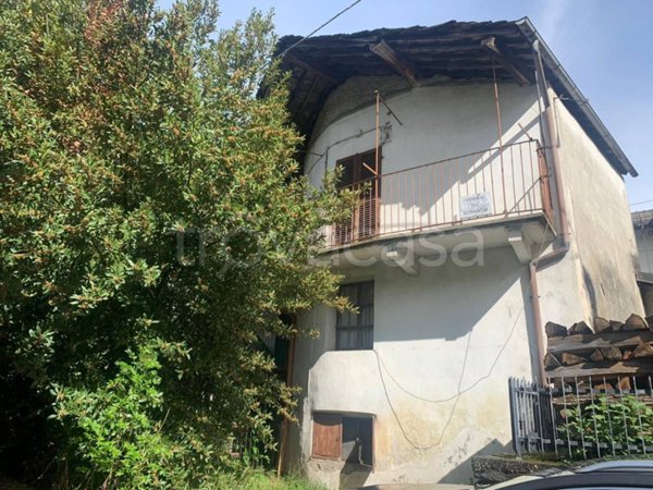 appartamento in vendita a Sparone