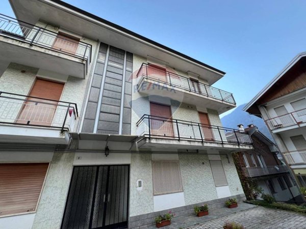 appartamento in vendita a Sparone