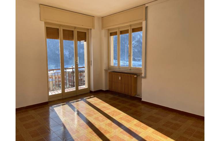 appartamento in vendita a Sparone